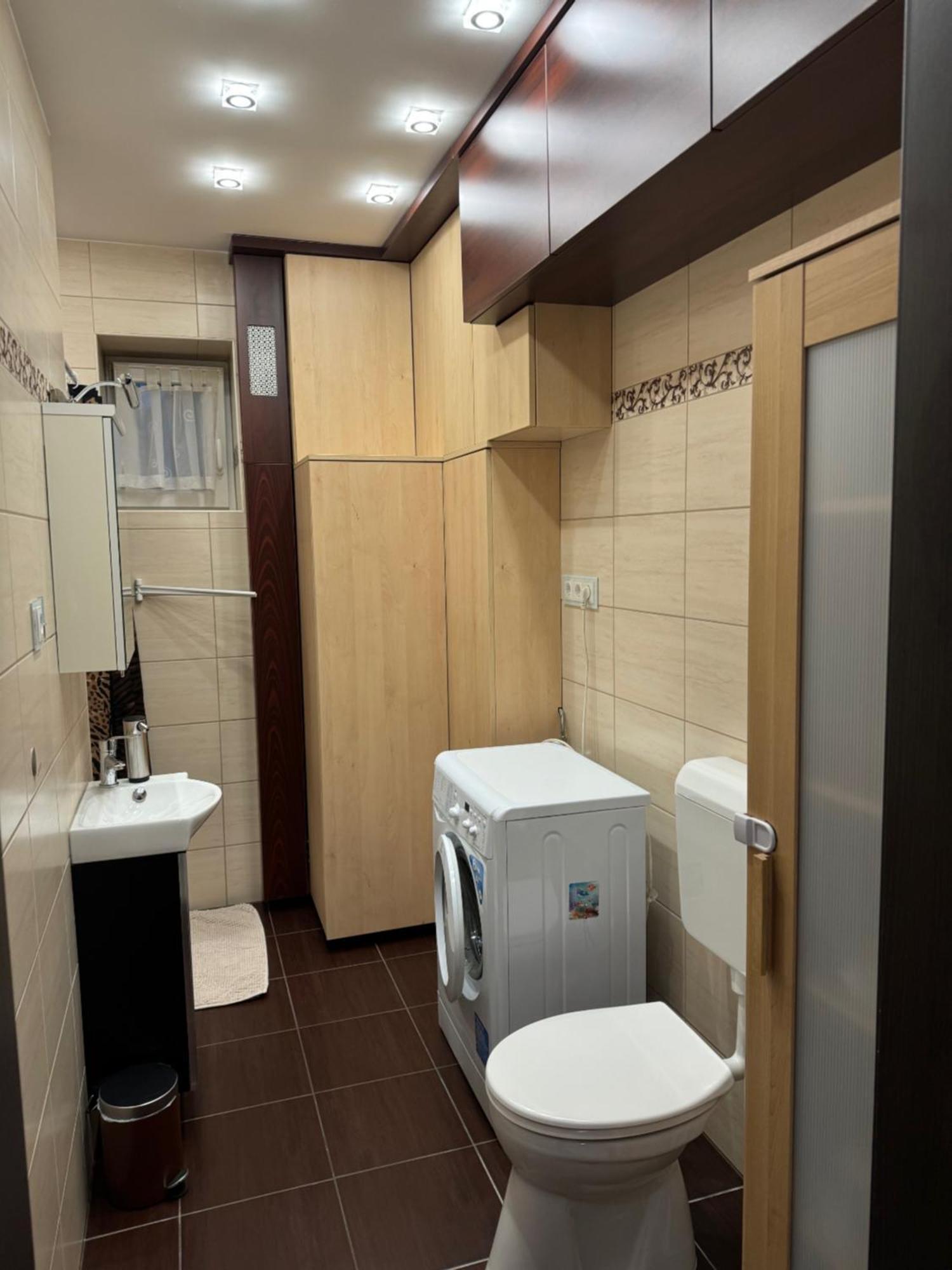 Star Street Home โมชนมายารูวาร์ ภายนอก รูปภาพ